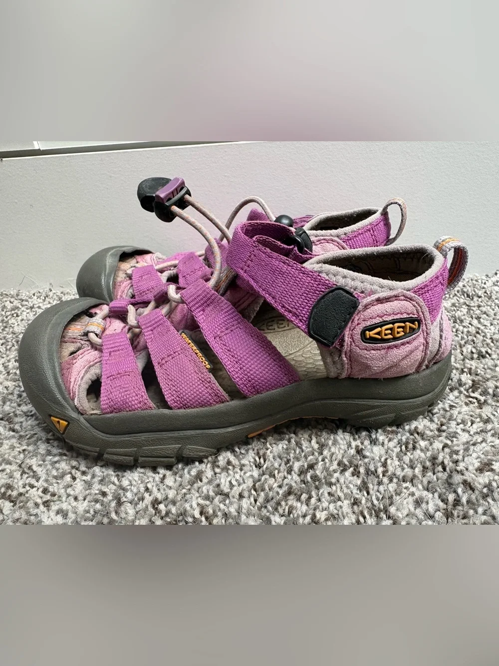 KEEN Waterproof Hiking Sandals Kids' Purple Closed-Toe Sandals Size 13c
